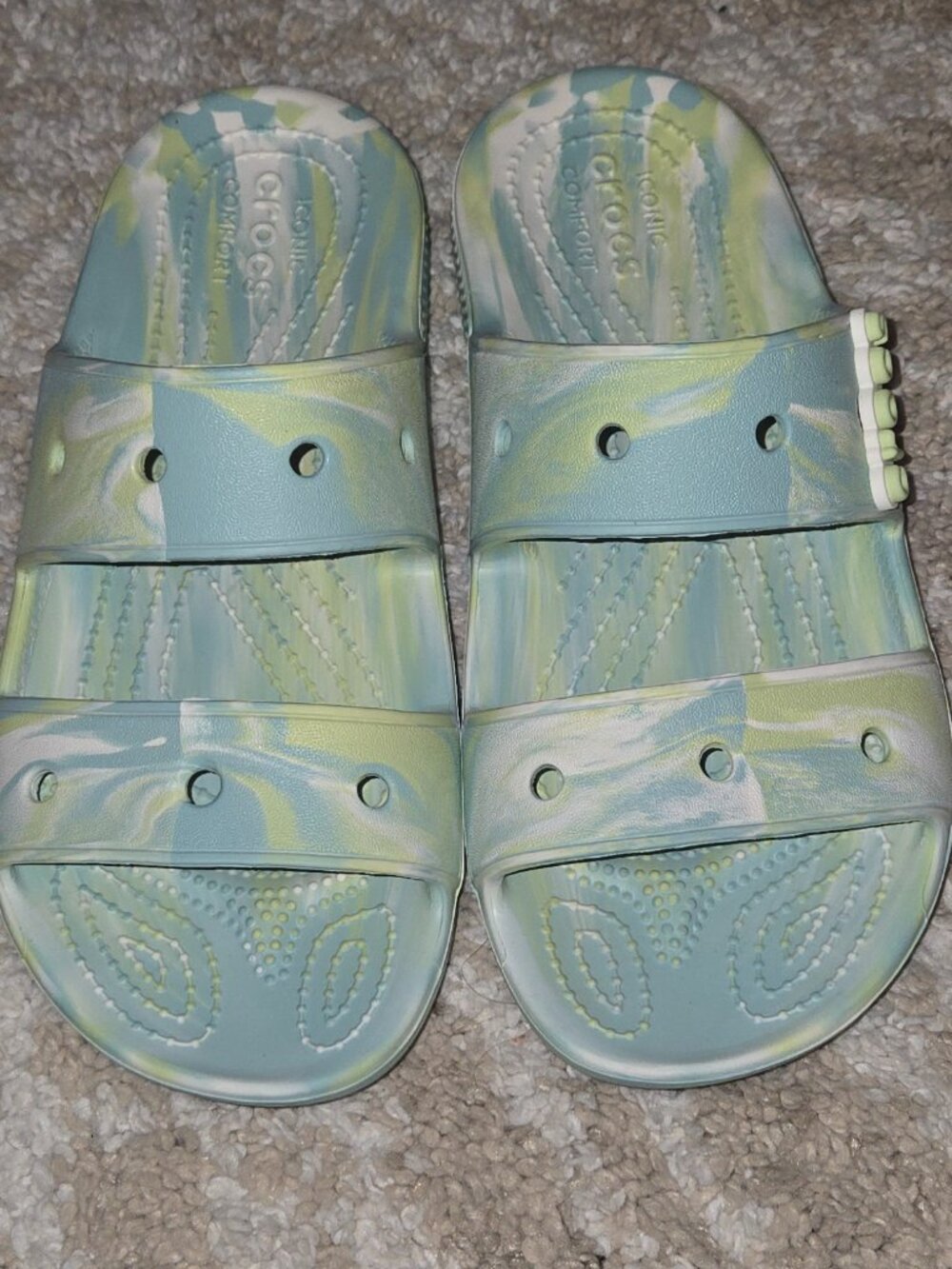 Crocs Classic Marbled Sandal Size 7